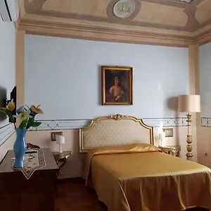 Il Lauro Nocleg ze śniadaniem