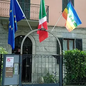Gira , Côme Italie